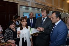 Nərgiz Paşayeva: "Ən müqəddəs vəzifəmiz – Nizami Gəncəvinin adını Oksford Universitetində daimi yaşatmaqdır" (FOTO)
