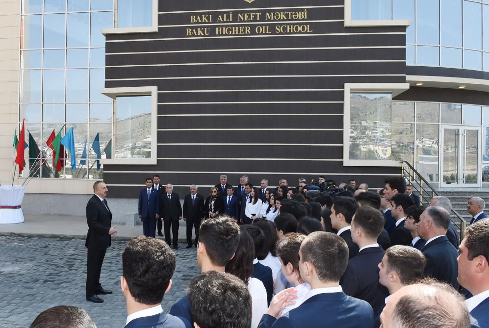 Prezident İlham Əliyev Bakı Ali Neft Məktəbinin kampusunun açılışında iştirak edib (FOTO) (YENİLƏNİB-2)
