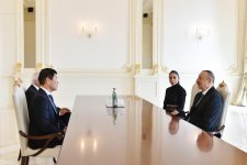 Prezident İlham Əliyev və xanımı Beynəlxalq Gimnastika Federasiyasının prezidentini və baş katibini qəbul ediblər (FOTO)