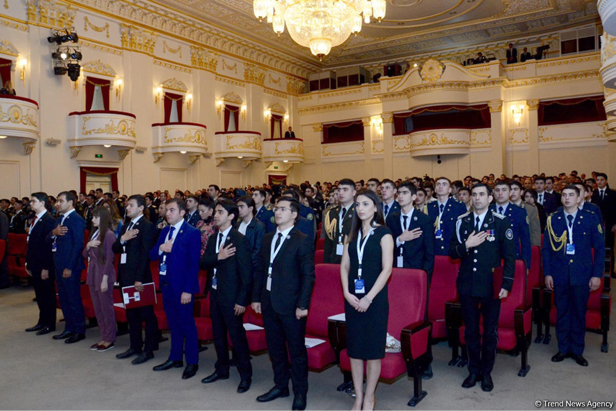 Əli Həsənov: Ümummilli lider Heydər Əliyev siyasi tariximizdə ilk dəfə təhlükəsizlik orqanlarının milliləşdirilməsinə nail olub (FOTO)