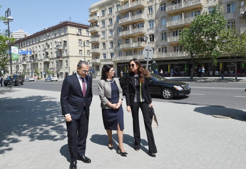 Mehriban Əliyeva Dövlət Mədəniyyət və İncəsənət Universitetinin əsas tədris korpusunun əsaslı təmirdən sonra açılışında iştirak edib (FOTO) (YENİLƏNİB)