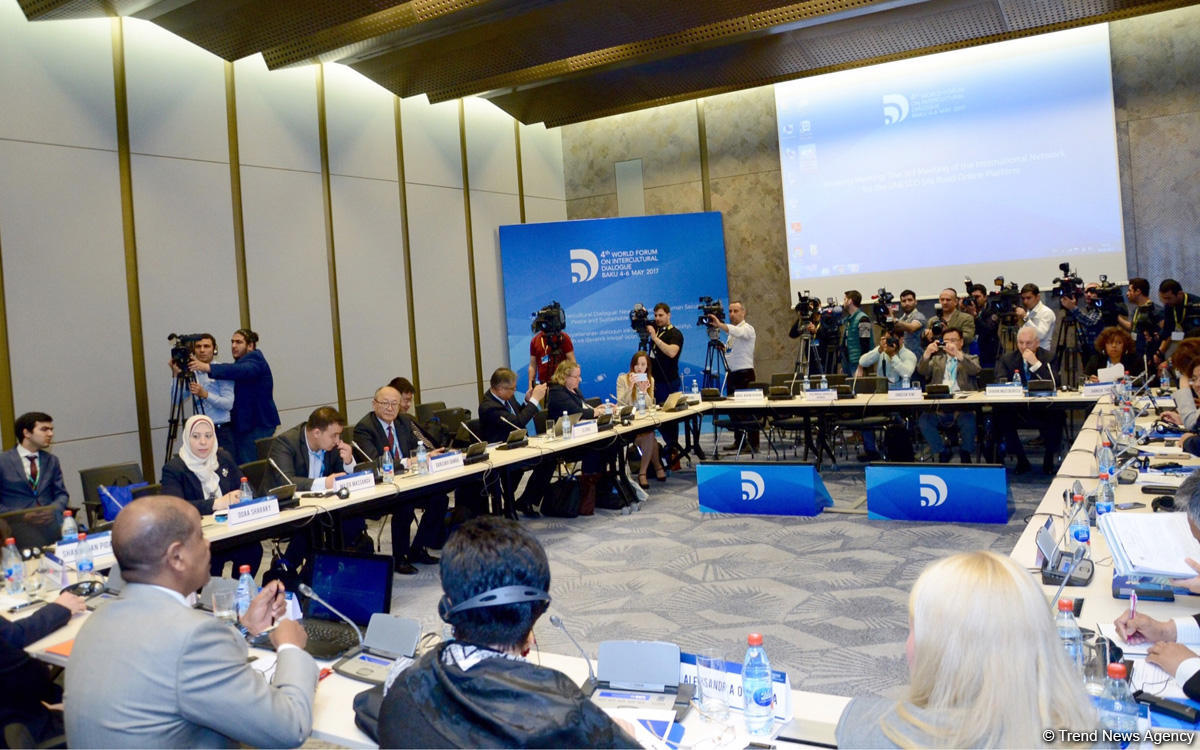Bakıda 4-cü Ümumdünya Mədəniyyətlərarası Dialoq Forumu keçirilir (FOTO)