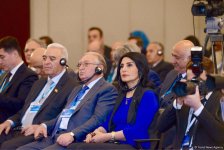 IV Ümumdünya Mədəniyyətlərarası Dialoq Forumunun ikinci günü FOTOLARDA