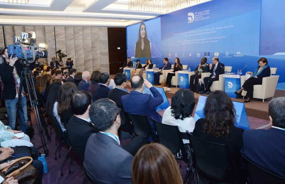 Leyla Əliyeva: Mədəniyyətlər və insanlar arasında dialoq bütün dünyada sülhün və çiçəklənmənin yeganə açarıdır (YENİLƏNİB-4) (FOTO)