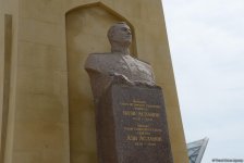 Azərbaycan ictimaiyyəti faşizm üzərində Qələbənin 72-ci ildönümünü qeyd edir (FOTO)