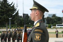 Azərbaycan ictimaiyyəti faşizm üzərində Qələbənin 72-ci ildönümünü qeyd edir (FOTO)