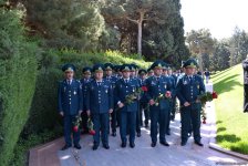 Azərbaycan ictimaiyyəti ümummilli lider Heydər Əliyevin anadan olmasının 94-cü ildönümünü qeyd edir (FOTO)