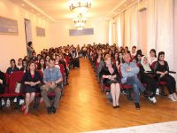 Bilik Fondu Pedaqoji Kollecdə "Mayak" filmini nümayiş etdirib (FOTO)