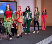 Avstriyada Gülnarə Xəlilovanın İslamiadaya həsr olunmuş milli kolleksiyası təqdim edilib (FOTO)