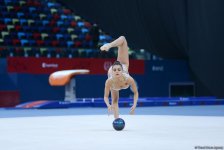 İslamiada çərçivəsində bədii gimnastika üzrə yarışlara start verildi (FOTO)