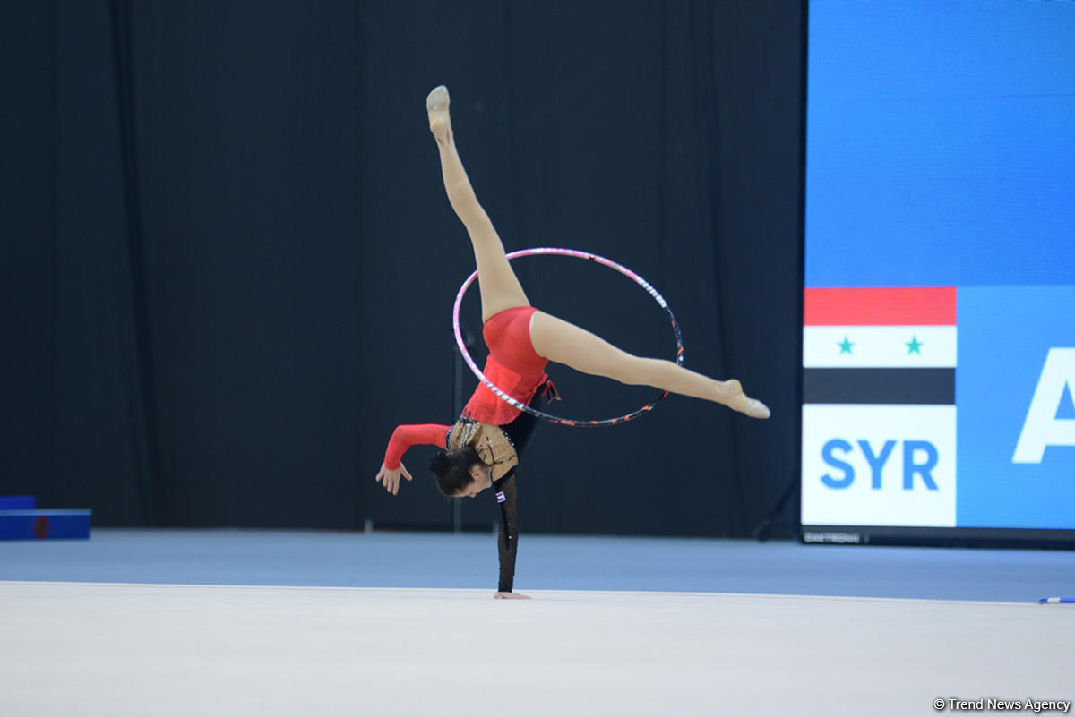 İslamiada çərçivəsində bədii gimnastika üzrə yarışlara start verildi (FOTO)