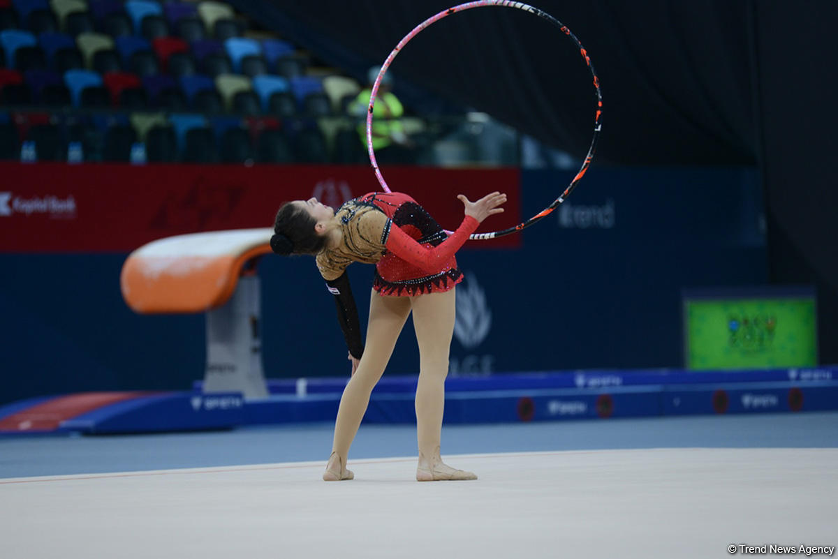 İslamiada çərçivəsində bədii gimnastika üzrə yarışlara start verildi (FOTO)