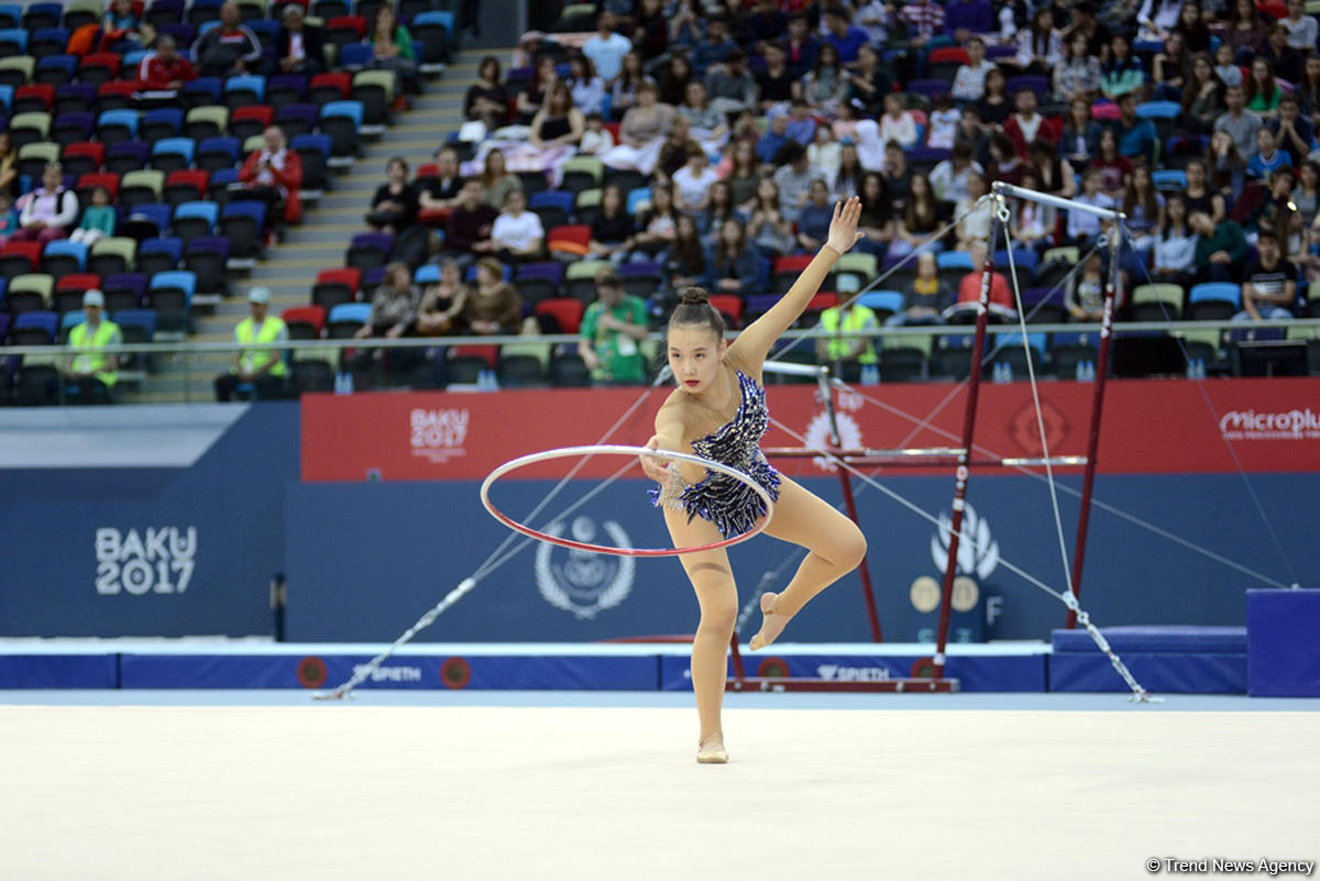 İslamiada çərçivəsində bədii gimnastika üzrə yarışlara start verildi (FOTO)