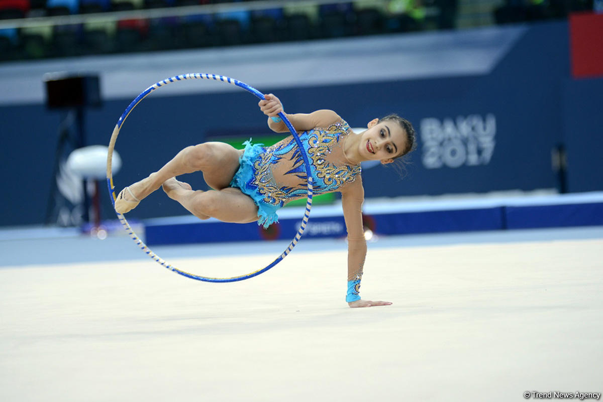 İslamiada çərçivəsində bədii gimnastika üzrə yarışlara start verildi (FOTO)