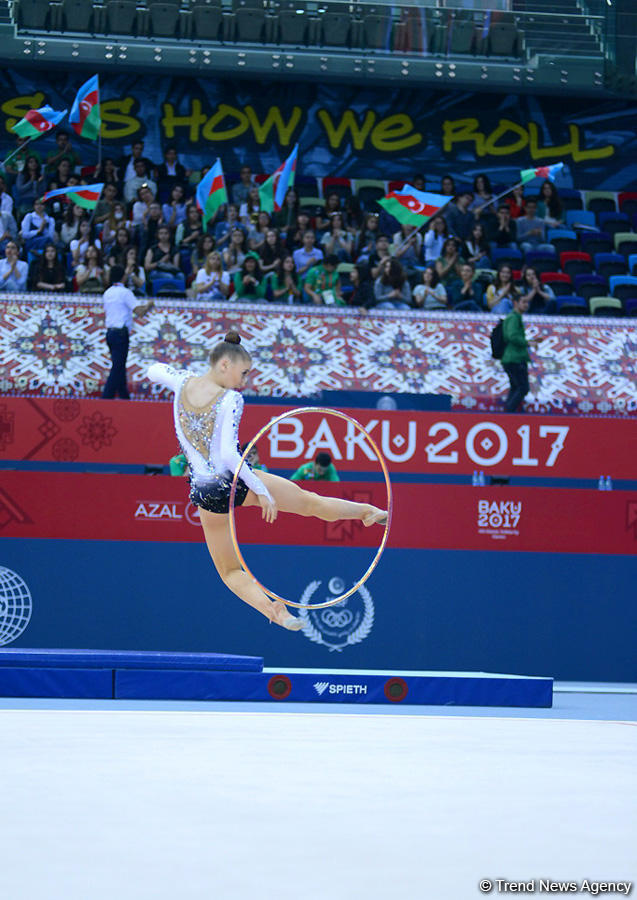 İslamiada çərçivəsində bədii gimnastika üzrə yarışlara start verildi (FOTO)