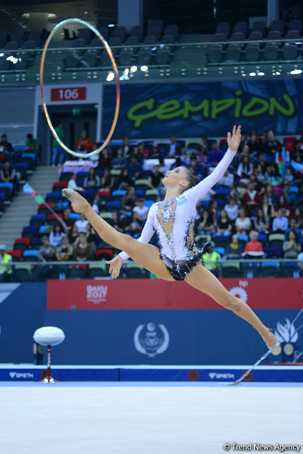 İslamiada çərçivəsində bədii gimnastika üzrə yarışlara start verildi (FOTO)
