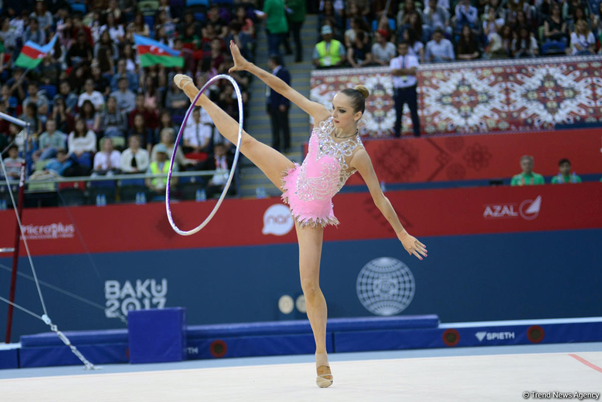 İslamiada çərçivəsində bədii gimnastika üzrə yarışlara start verildi (FOTO)
