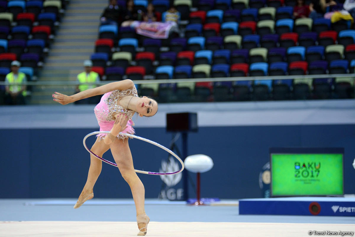 İslamiada çərçivəsində bədii gimnastika üzrə yarışlara start verildi (FOTO)