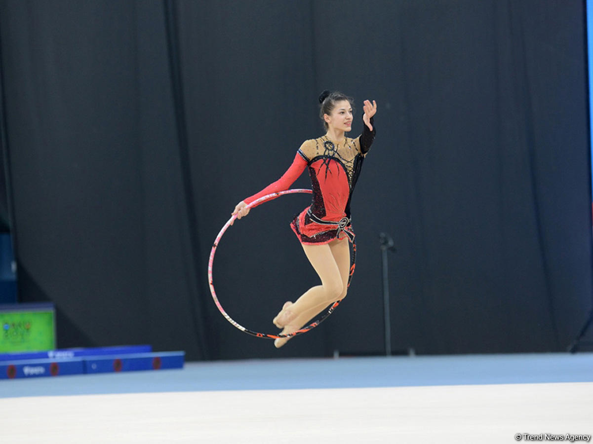 İslamiada çərçivəsində bədii gimnastika üzrə yarışlara start verildi (FOTO)