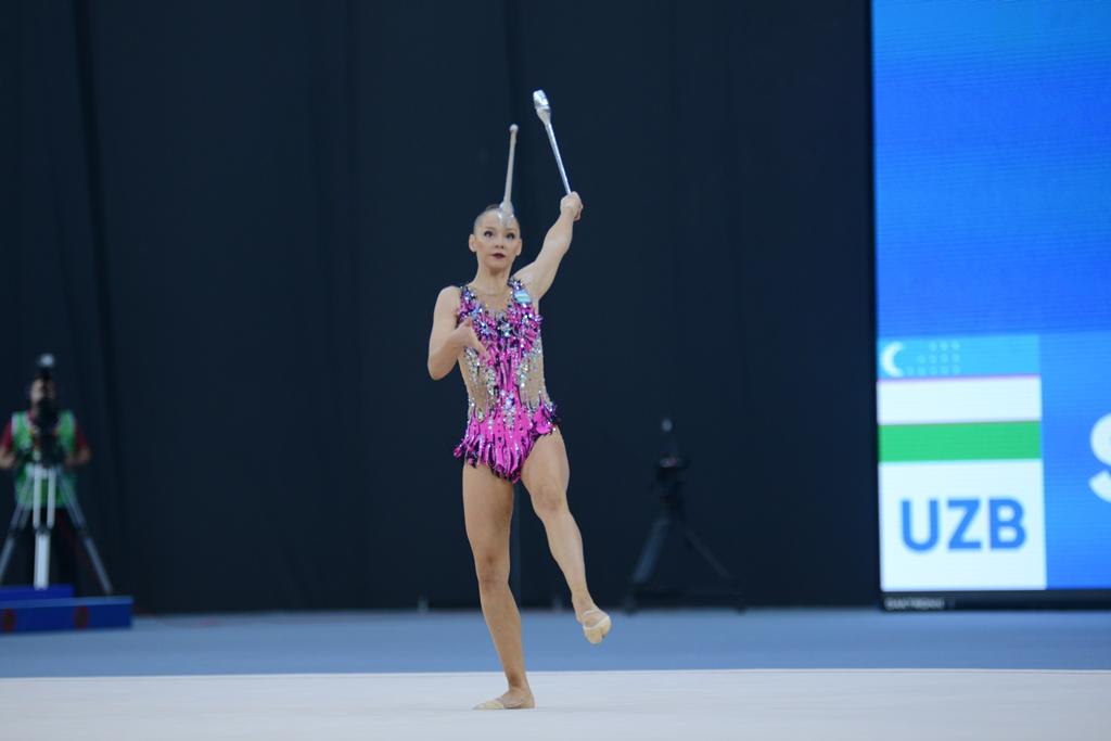 İslamiadada bədii gimnastika üzrə yarışların ikinci günü FOTOLARDA 