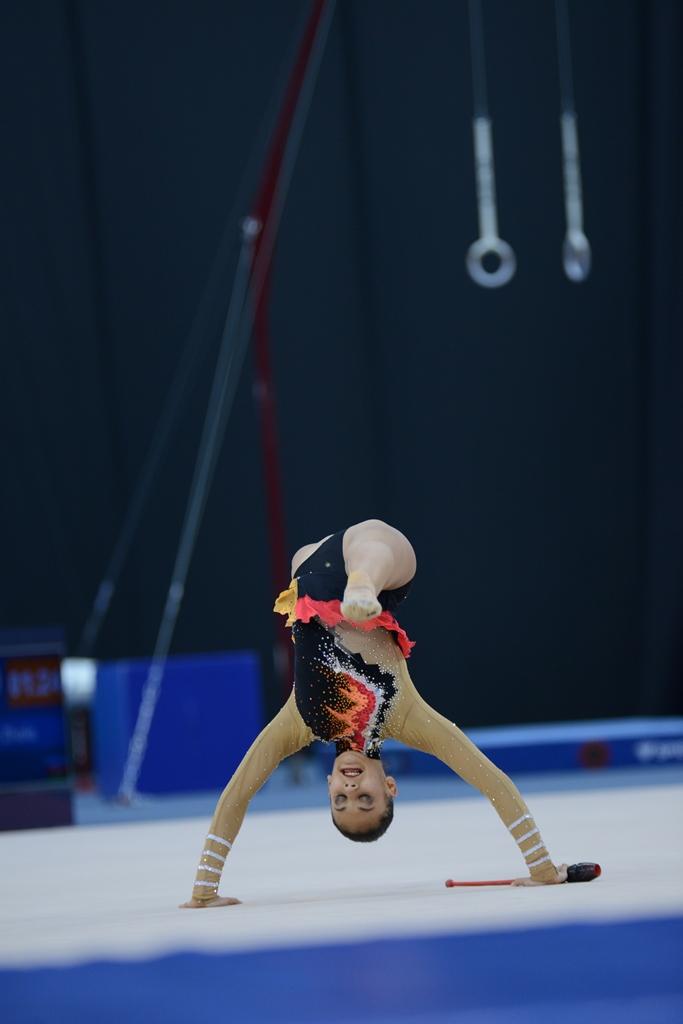İslamiadada bədii gimnastika üzrə yarışların ikinci günü FOTOLARDA 