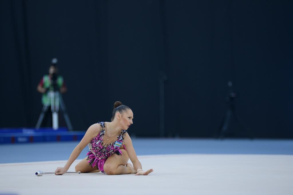 İslamiadada bədii gimnastika üzrə yarışların ikinci günü FOTOLARDA 
