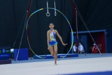 İslamiadada bədii gimnastika üzrə yarışların ikinci günü FOTOLARDA 