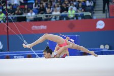 İslamiadada bədii gimnastika üzrə yarışların ikinci günü FOTOLARDA 