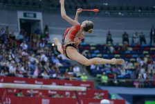 İslamiadada bədii gimnastika üzrə yarışların ikinci günü FOTOLARDA 