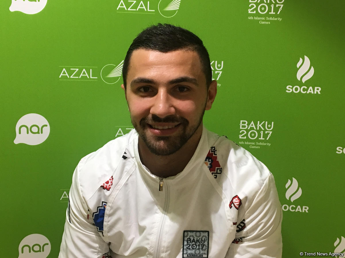 Karateçimiz İslamiadada qazandığı qızıl medalı Azərbaycan şəhidlərinə həsr edir