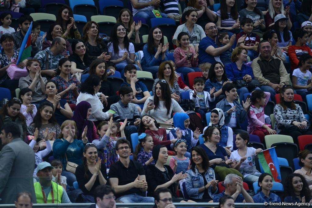 Bakı-2017: Bədii gimnastika yarışlarının ikinci günü başladı (FOTO)