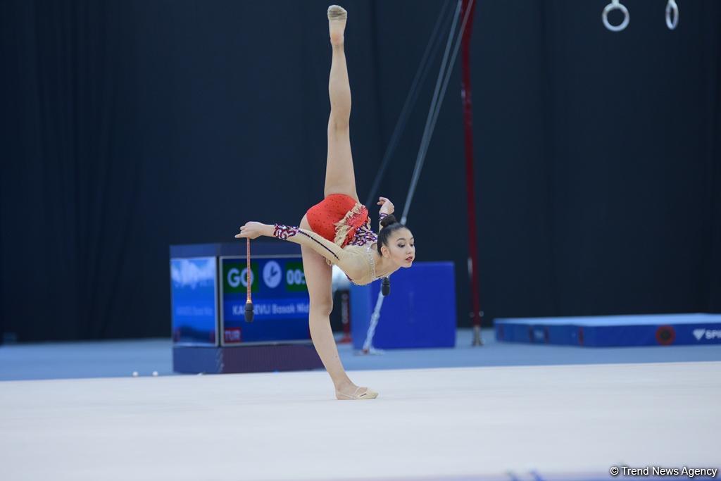 Bakı-2017: Bədii gimnastika yarışlarının ikinci günü başladı (FOTO)