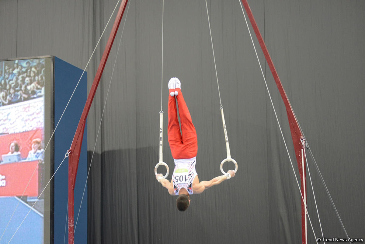 İslamiada çərçivəsində idman gimnastikası üzrə yarışlara start verildi (FOTO)
