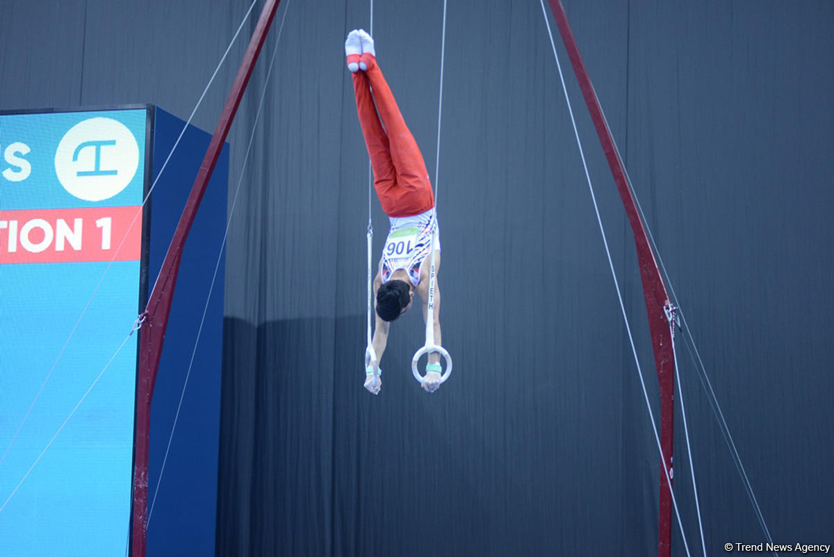İslamiada çərçivəsində idman gimnastikası üzrə yarışlara start verildi (FOTO)