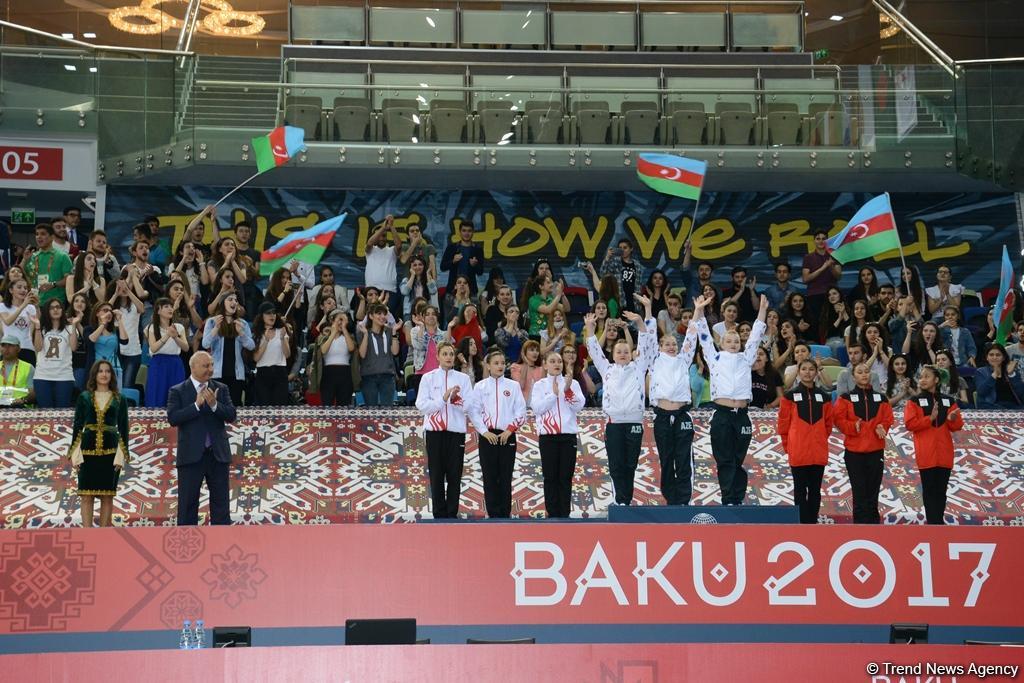 Bakı-2017: İdman gimnastikası yarışlarında qalib komandalar mükafatlandırılıb (FOTO)