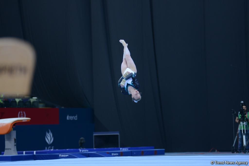 İslamiadanın idman gimnastikası yarışlarında ikinci günə start verilib (FOTO)