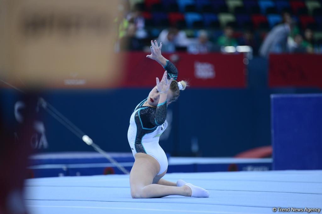 İslamiadanın idman gimnastikası yarışlarında ikinci günə start verilib (FOTO)