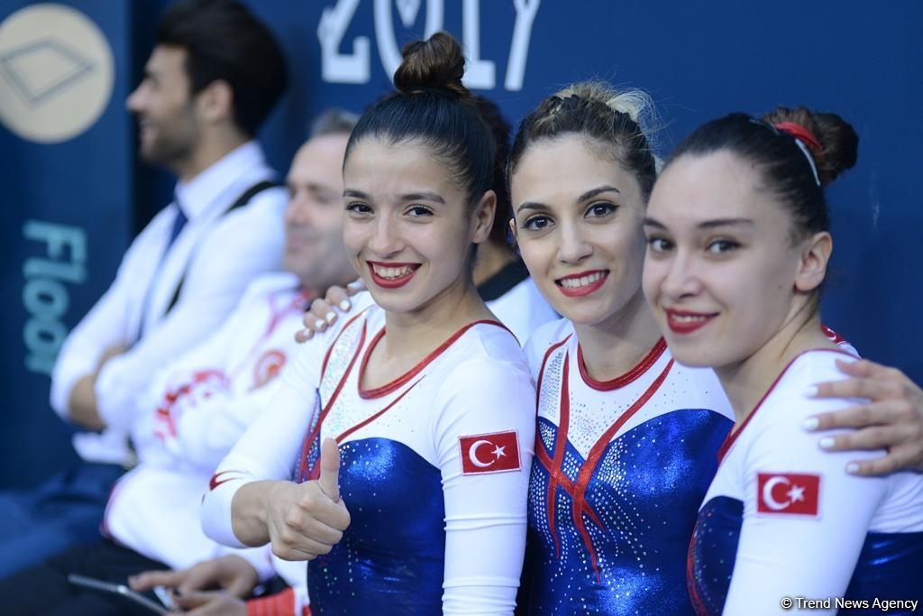 İslamiadanın idman gimnastikası yarışlarında ikinci günə start verilib (FOTO)