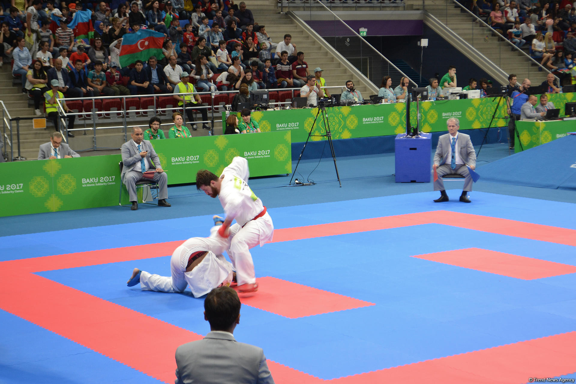IV İslam Həmrəyliyi Oyunları çərçivəsində karate üzrə yarışlar keçirilir (FOTOREPORTAJ)