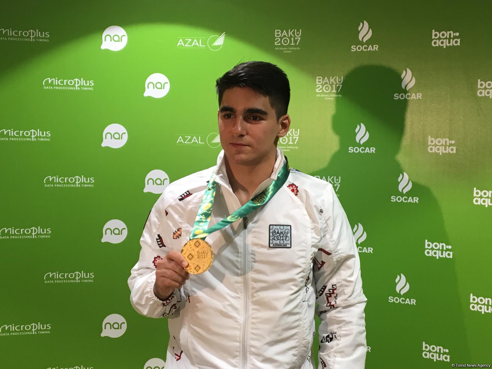 Karate-kata yarışlarının qızıl mükafatçısı: Qələbəmi Azərbaycan xalqına həsr edirəm (FOTO)