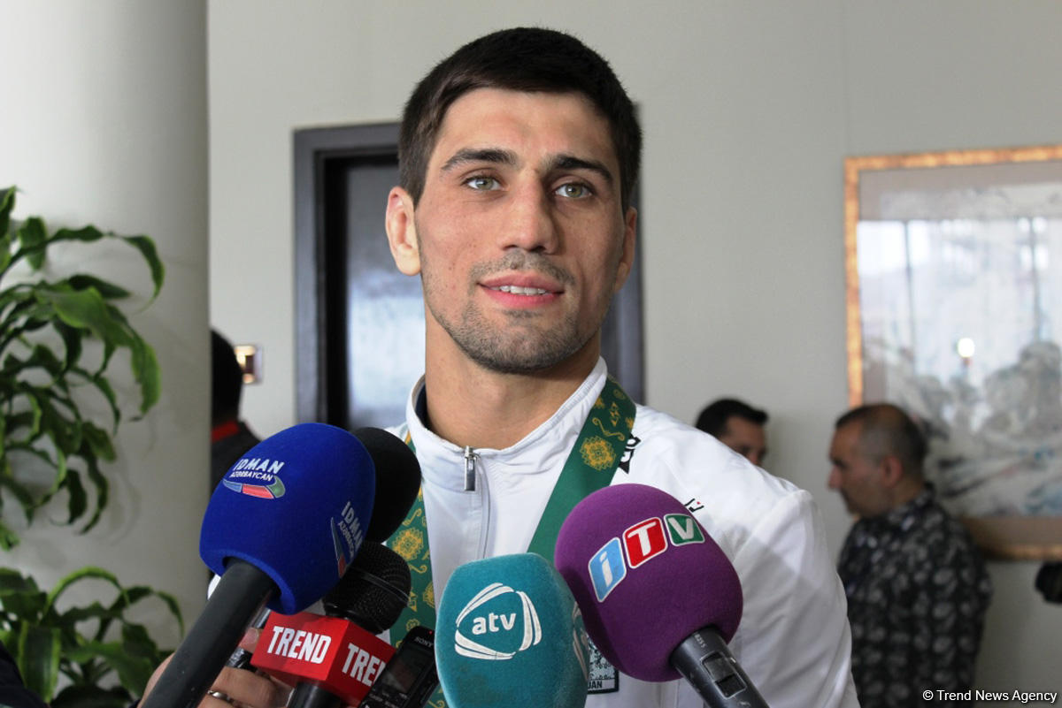 Rüstəm Orucov: İslamiadada gümüş medal layiqli mükafatdır