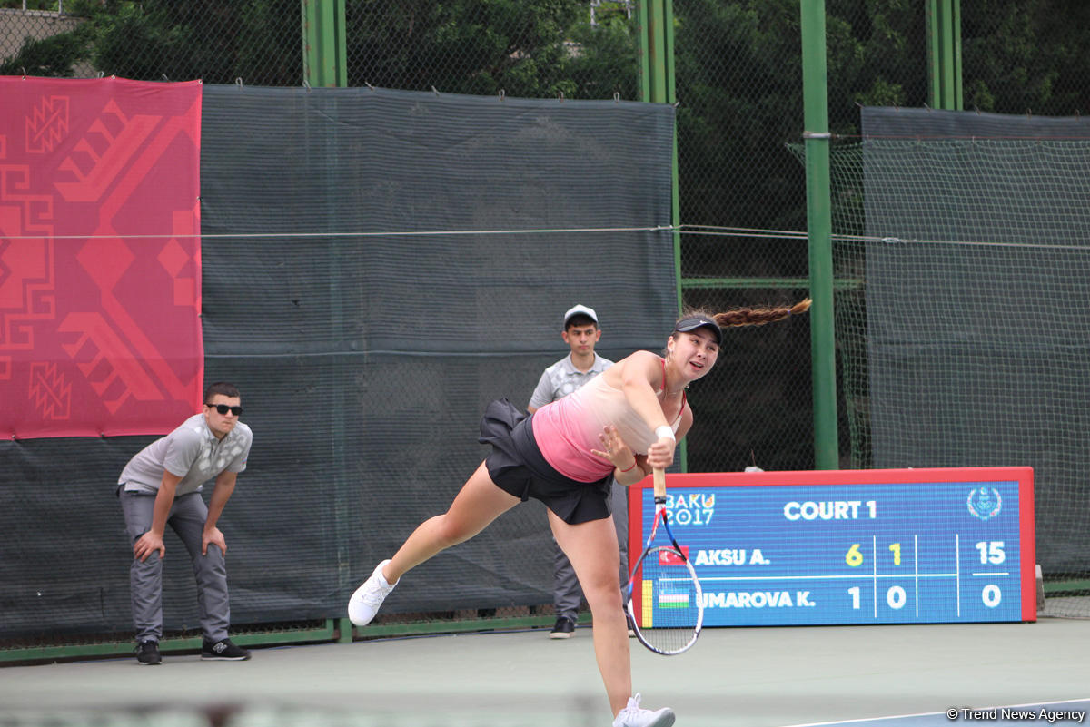 IV İslam Həmrəyliyi Oyunları çərçivəsində tennis üzrə yarışmalar keçirilir (FOTOREPORTAJ)
