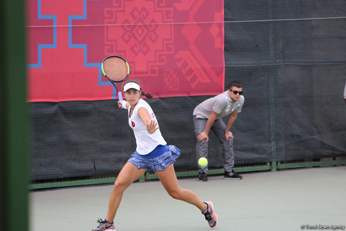 IV İslam Həmrəyliyi Oyunları çərçivəsində tennis üzrə yarışmalar keçirilir (FOTOREPORTAJ)