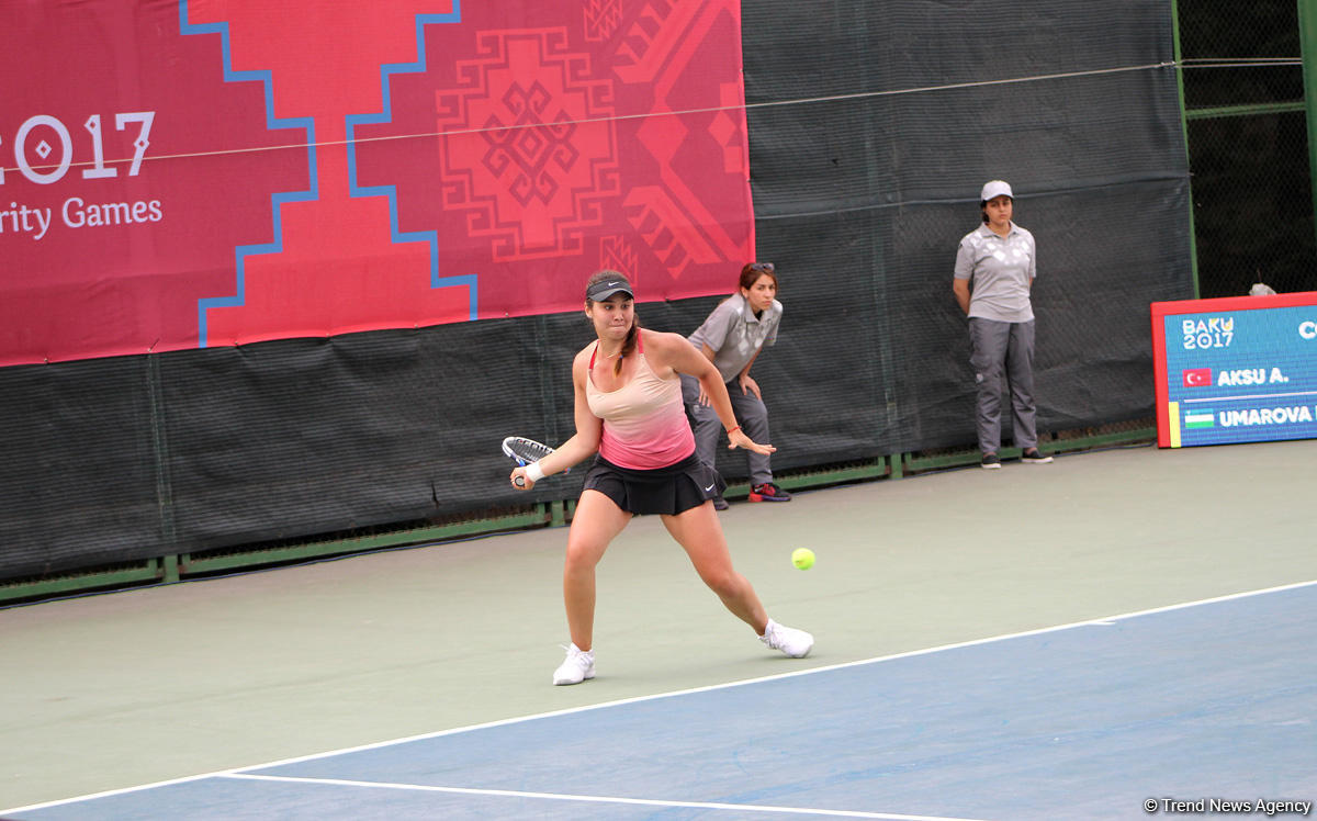 IV İslam Həmrəyliyi Oyunları çərçivəsində tennis üzrə yarışmalar keçirilir (FOTOREPORTAJ)