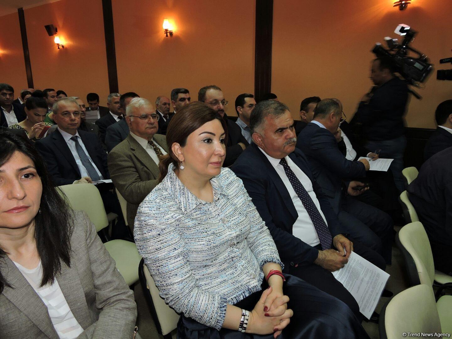 Jurnalistlərə mənzillərin verilməsi qaydaları və şərtləri açıqlandı (YENİLƏNİB) (FOTO)