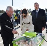 Prezident İlham Əliyev və xanımı XXIII Azərbaycan Beynəlxalq Qida Sənayesi və XI Azərbaycan Beynəlxalq Kənd Təsərrüfatı sərgiləri ilə tanış olublar (FOTO) (YENİLƏNİB)