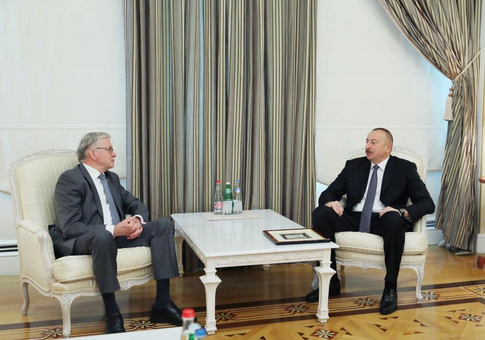 Prezident İlham Əliyev Niderland Krallığı Senatının sabiq sədrini qəbul edib (YENİLƏNİB) (FOTO)