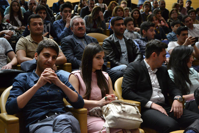 Beynəlxalq Muğam Mərkəzində “Natiq ritm qrupu”nun konserti kecirilib (FOTO)