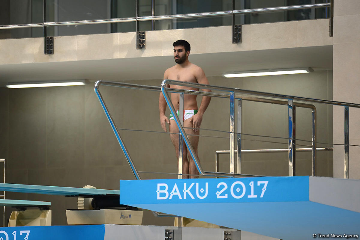 IV İslam Həmrəyliyi Oyunlarında suya tullanma yarışları keçirilir (FOTOREPORTAJ)