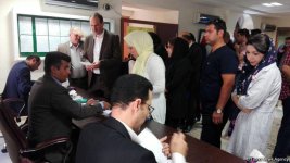 İranlı idmançılar da Bakıda İran prezidenti seçkilərində səs verirlər (FOTO)